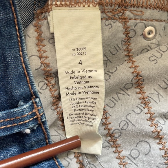 Calvin Klein Jeans. - Picture 5 of 7
